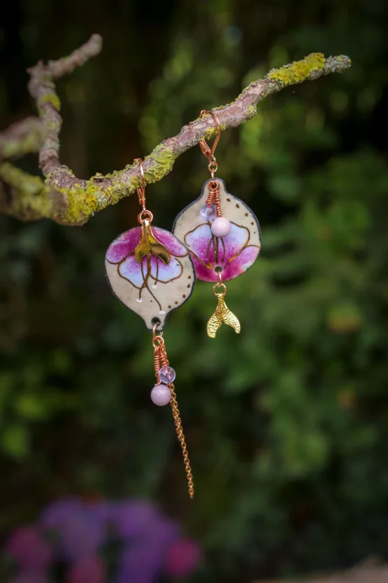 boucles asymétriques émaux sur cuivre